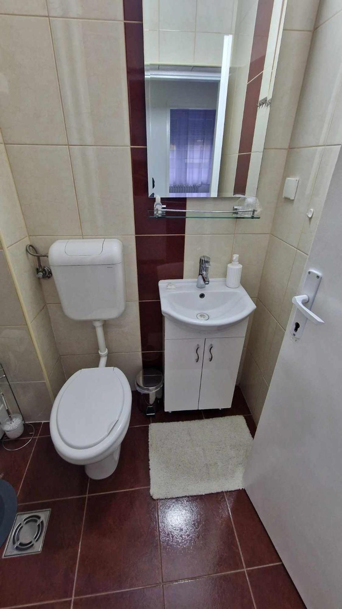Fontana Apartment *